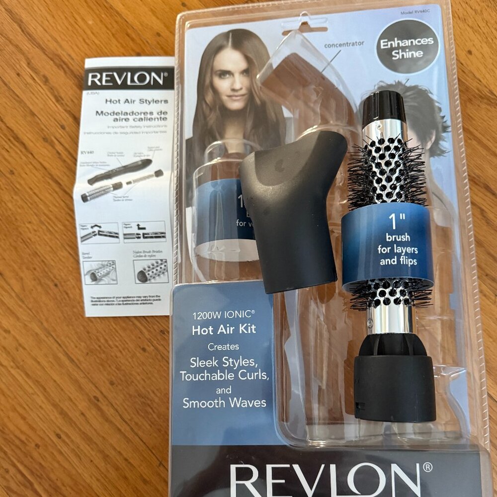 Revlon Ionic Brush Hair Dryer Accessories only - 1" brush and Concentrator